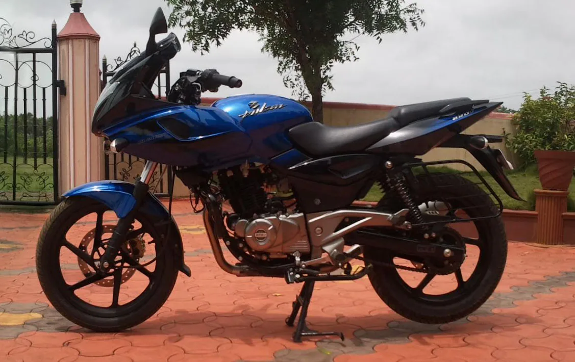 Bajaj Pulsar 220F price in Nepal