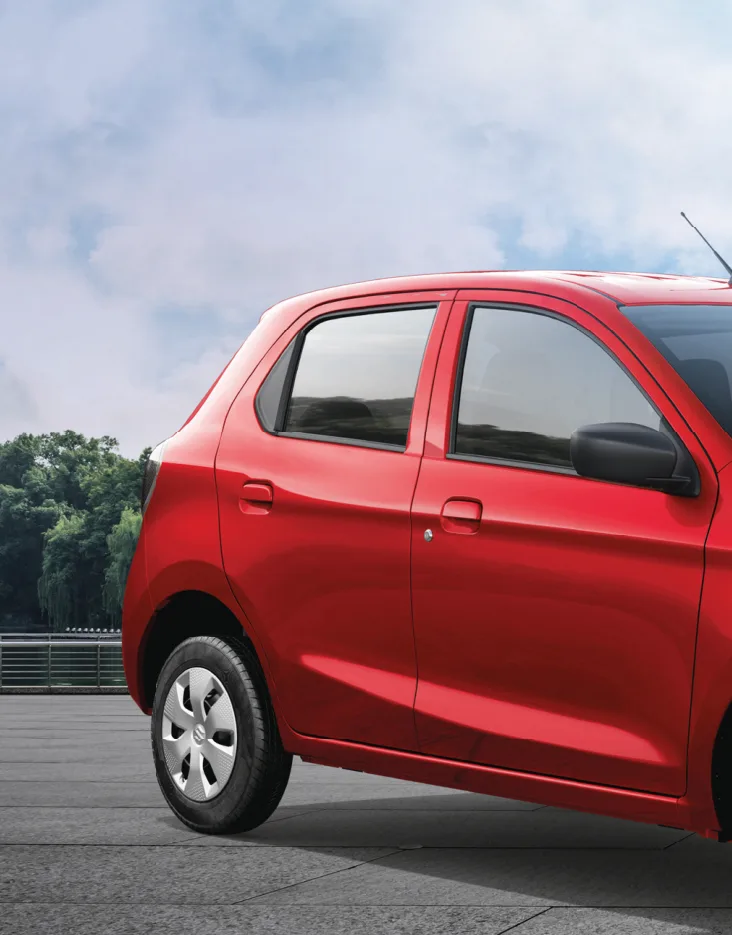 Suzuki Alto K10 — fresh-look hatchback exterior design